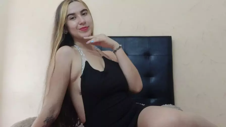 Live Sex Chat with Ashleyhinca